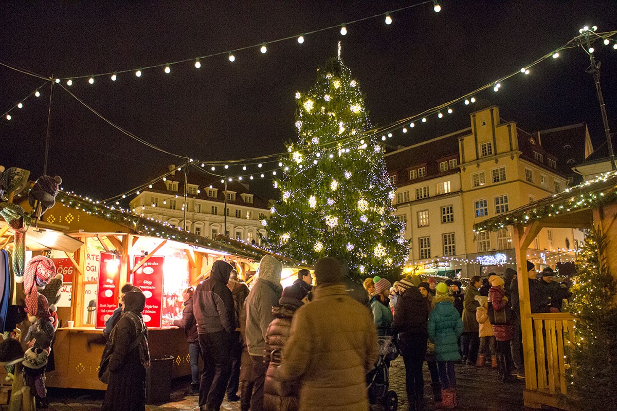 Mercado navideño en Tallín
