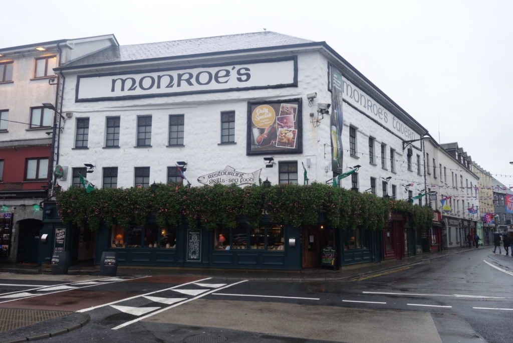 Guida ai migliori pub con musica dal vivo a Galway: The Monroe's Tavern